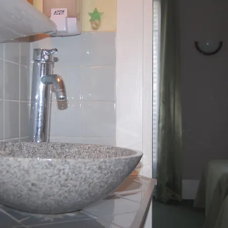 Hotel Jean Bart Parigi